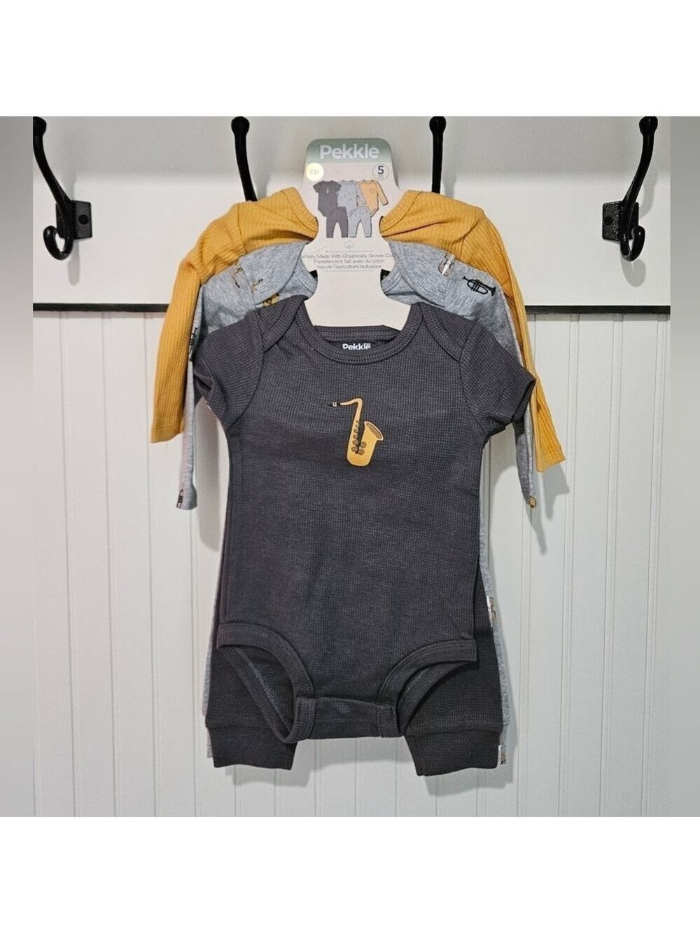 Pekkle Charcoal and Mustard Saxophone 5 Piece Baby Set, New with Tags, 6 Months
